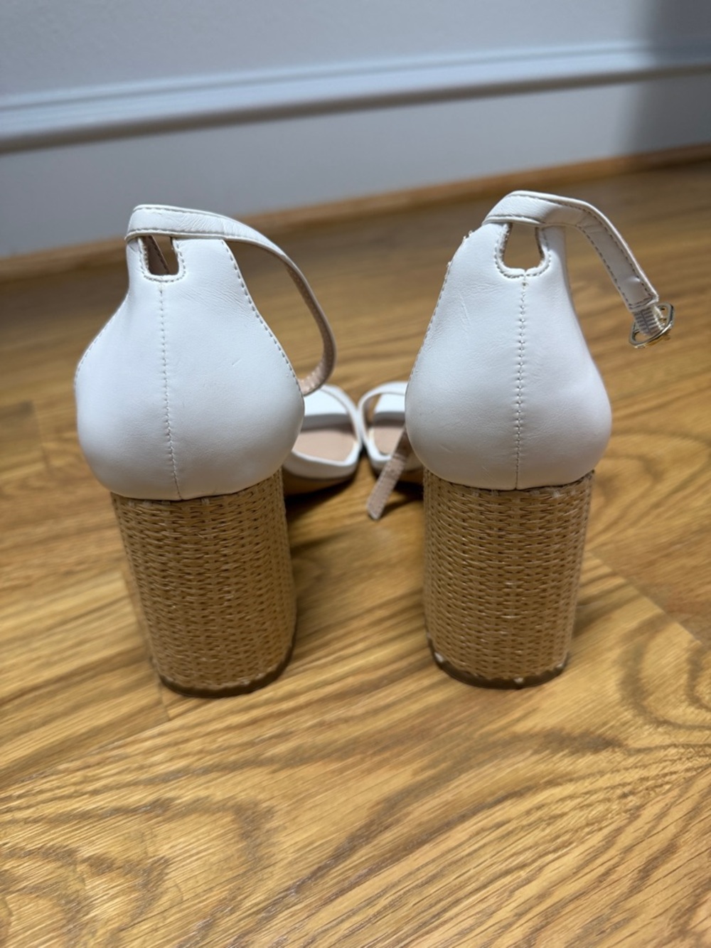 Brand new Kelly & Katie White Ankle-Strap Block Heel Sandals - Picture 2 of 3
